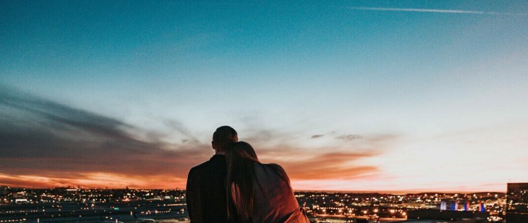 好多人對閃婚都不看好，但慢慢來的就能長久嗎？- 敏捷和瀑布的對比